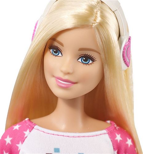 Doğduğundan Beri Bebek Gibi Yetiştirilen Barbie Kız - 2
