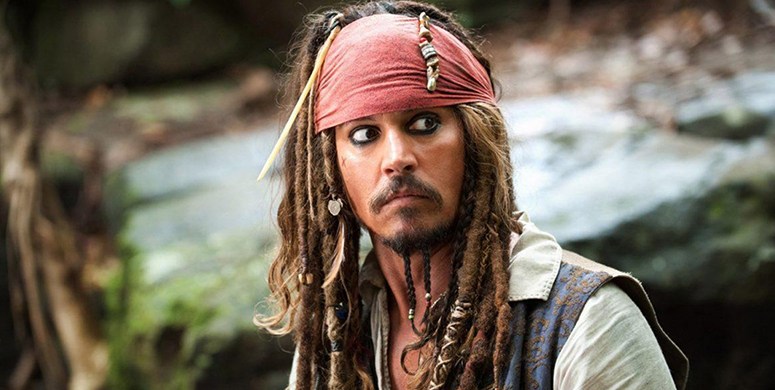 Hollywood'un Yıldızı  Johnny Depp'in Asla Aynı Kalamayan 15 Tipi - 1