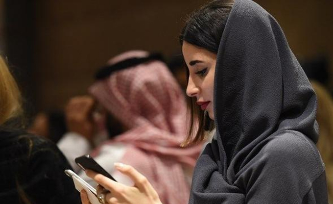 Beklenen Oldu, Arabistan'da Görmeye Alışkın Olmadığımız Moda Haftası Gerçekleşti - 2