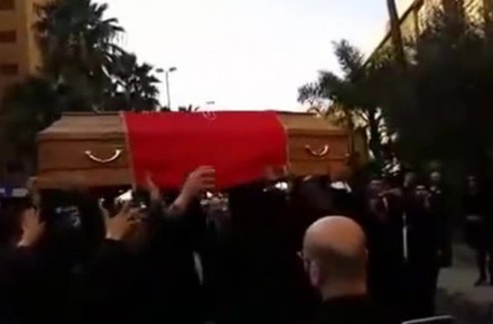 Bol Ritimli İlginç Cenaze Töreni